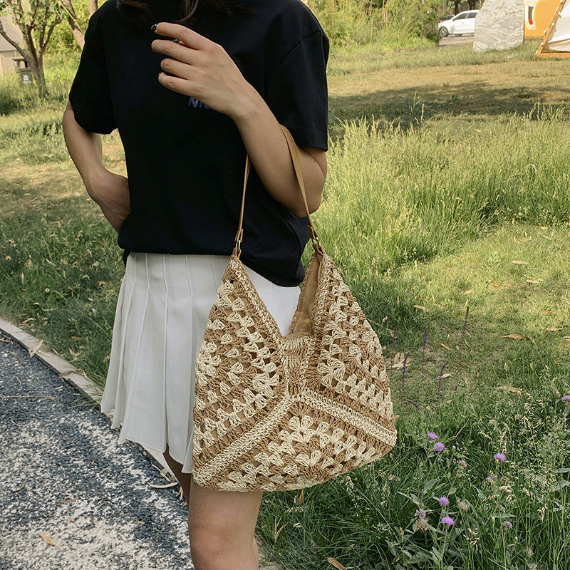 Women's Fashion Handmade Straw Woven Hollow Contrast Color Weave Shoulder Bag - Chik Boutik 