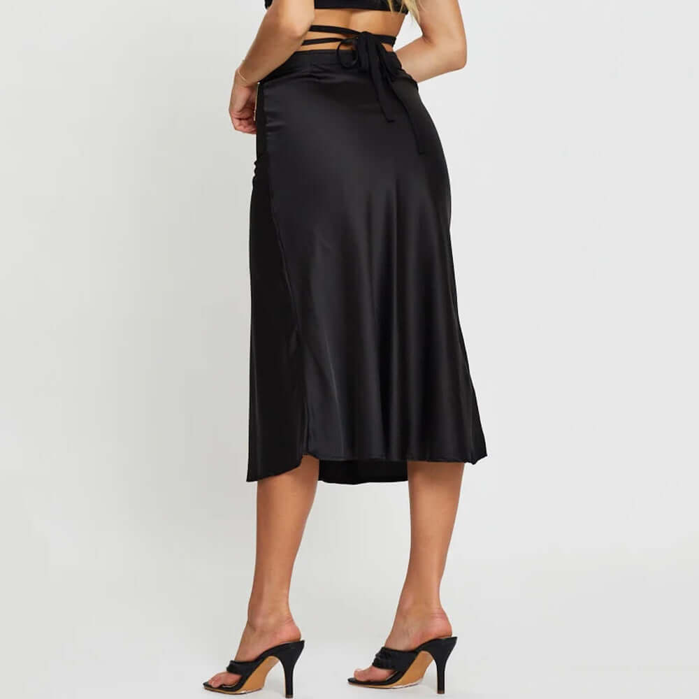 Elegant Women's Zipper Skirt in balck  